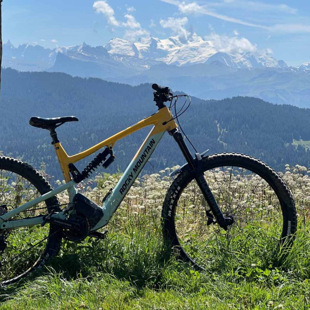 E-MTB bike hire